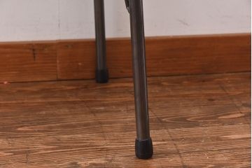 アンティーク家具　和製アンティーク　ケヤキ材一枚板!古材の質感が味わい深い鉄脚テーブル(作業台、アイアン  テーブル)(1)