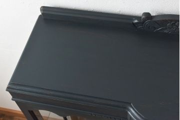 アンティーク家具　イギリスアンティーク　シックな色味のガラスキャビネット(ガラスケース、ショーケース、飾り棚、キュリオケース)