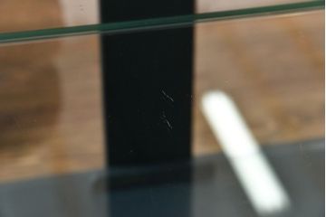 アンティーク家具　イギリスアンティーク　シックな色味のガラスキャビネット(ガラスケース、ショーケース、飾り棚、キュリオケース)