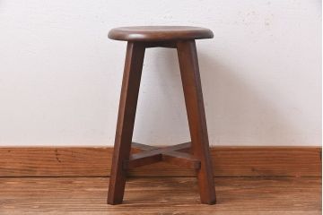 アンティーク雑貨　昭和レトロ　シンプルな丸スツール(椅子、チェア、花台)