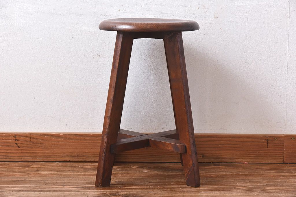アンティーク雑貨　昭和レトロ　シンプルな丸スツール(椅子、チェア、花台)