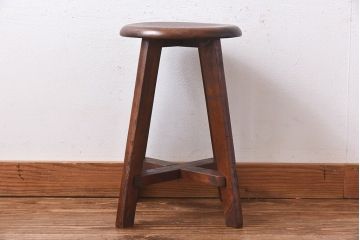 アンティーク雑貨　昭和レトロ　シンプルな丸スツール(椅子、チェア、花台)