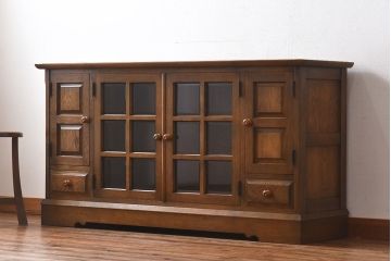中古　北海道民芸　明るい色味がめずらしい!ナラ材のサイドボード(収納棚、キャビネット)(定価38万円)