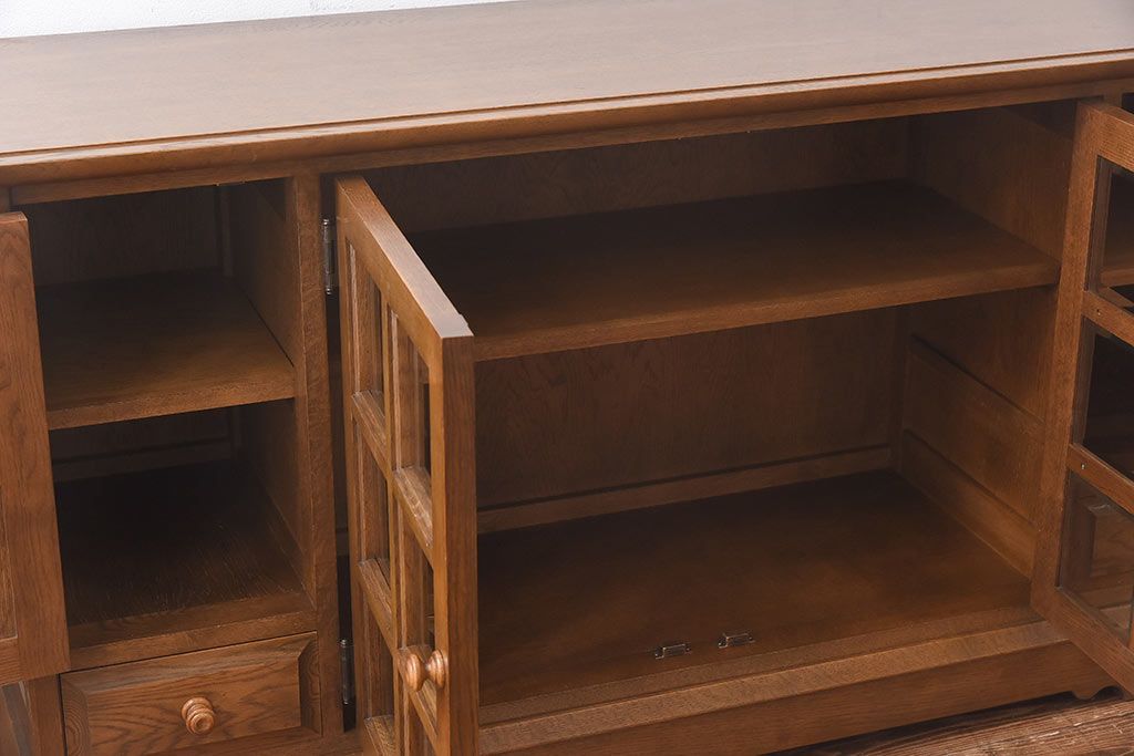 中古　北海道民芸　明るい色味がめずらしい!ナラ材のサイドボード(収納棚、キャビネット)(定価38万円)