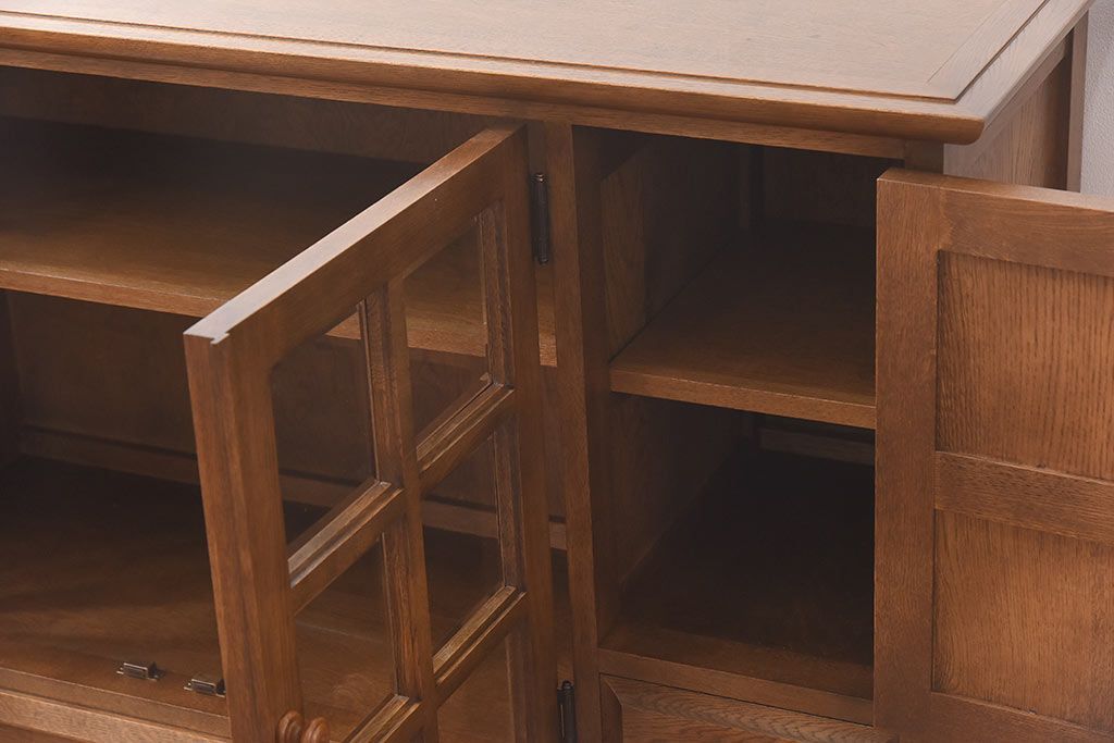 中古　北海道民芸　明るい色味がめずらしい!ナラ材のサイドボード(収納棚、キャビネット)(定価38万円)