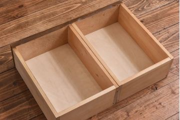 中古　北海道民芸　明るい色味がめずらしい!ナラ材のサイドボード(収納棚、キャビネット)(定価38万円)