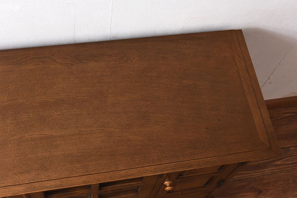 中古　北海道民芸　明るい色味がめずらしい!ナラ材のサイドボード(収納棚、キャビネット)(定価38万円)