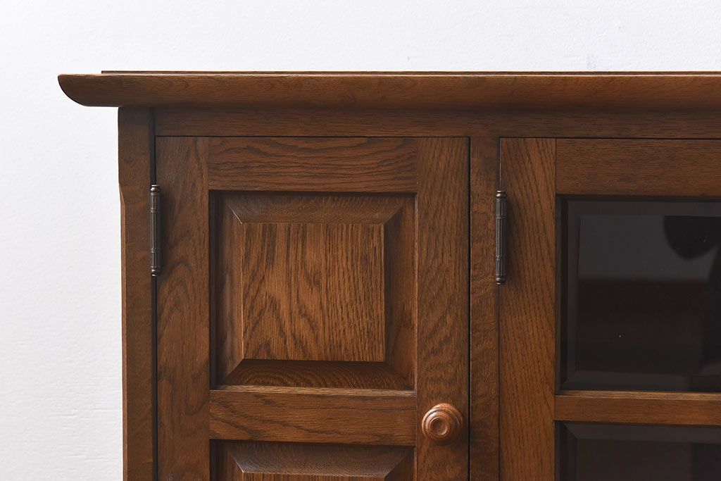 中古　北海道民芸　明るい色味がめずらしい!ナラ材のサイドボード(収納棚、キャビネット)(定価38万円)