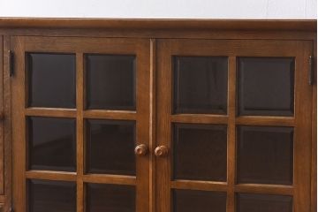 中古　北海道民芸　明るい色味がめずらしい!ナラ材のサイドボード(収納棚、キャビネット)(定価38万円)