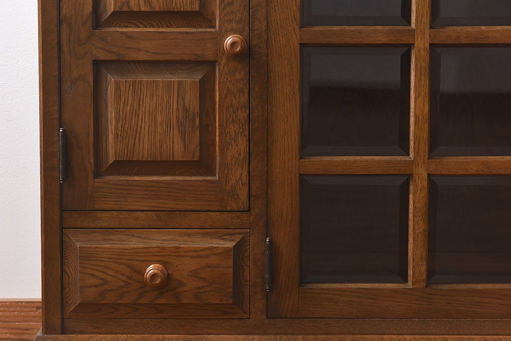 中古　北海道民芸　明るい色味がめずらしい!ナラ材のサイドボード(収納棚、キャビネット)(定価38万円)