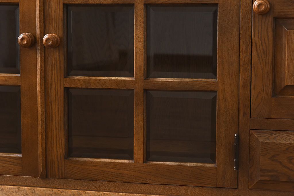 中古　北海道民芸　明るい色味がめずらしい!ナラ材のサイドボード(収納棚、キャビネット)(定価38万円)