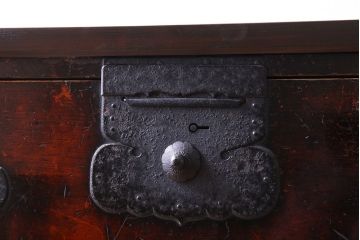 アンティーク家具　和製アンティーク　鉄脚付き　和モダンなローチェスト(箪笥ローボード、衣装箪笥、引き出し)