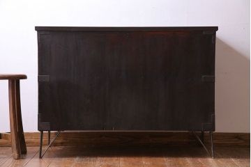 アンティーク家具　和製アンティーク　鉄脚付き　和モダンなローチェスト(箪笥ローボード、衣装箪笥、引き出し)