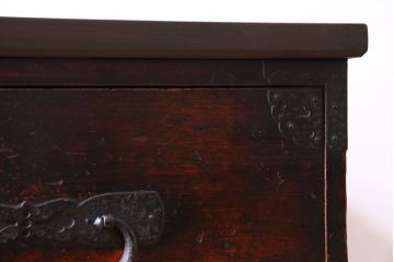 アンティーク家具　和製アンティーク　隠し付き!　和モダンなローチェスト(箪笥ローボード、衣装箪笥、引き出し)