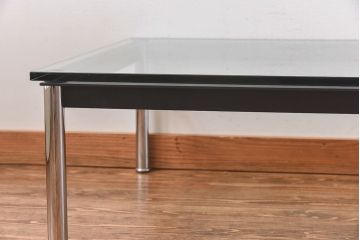 中古　Cassinaixc.社(カッシーナイクスシー)　LC10-P　リビングテーブル(センターテーブル)(定価約39万円)