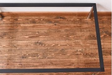 中古　Cassinaixc.社(カッシーナイクスシー)　LC10-P　リビングテーブル(センターテーブル)(定価約39万円)