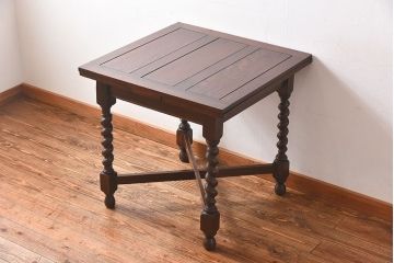 アンティーク家具　イギリスアンティーク　上品なデザインのドローリーフテーブル(エクステンションテーブル、ダイニングテーブル)