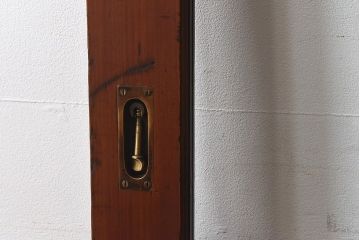 和製アンティーク　腰板ケヤキ材　味わい深い風合いの大きなガラス戸(引き戸、建具)2枚セット