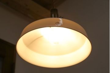 和製アンティーク　日陶 マツダ電笠　白磁のペンダントライト(天井照明、吊り下げ照明)