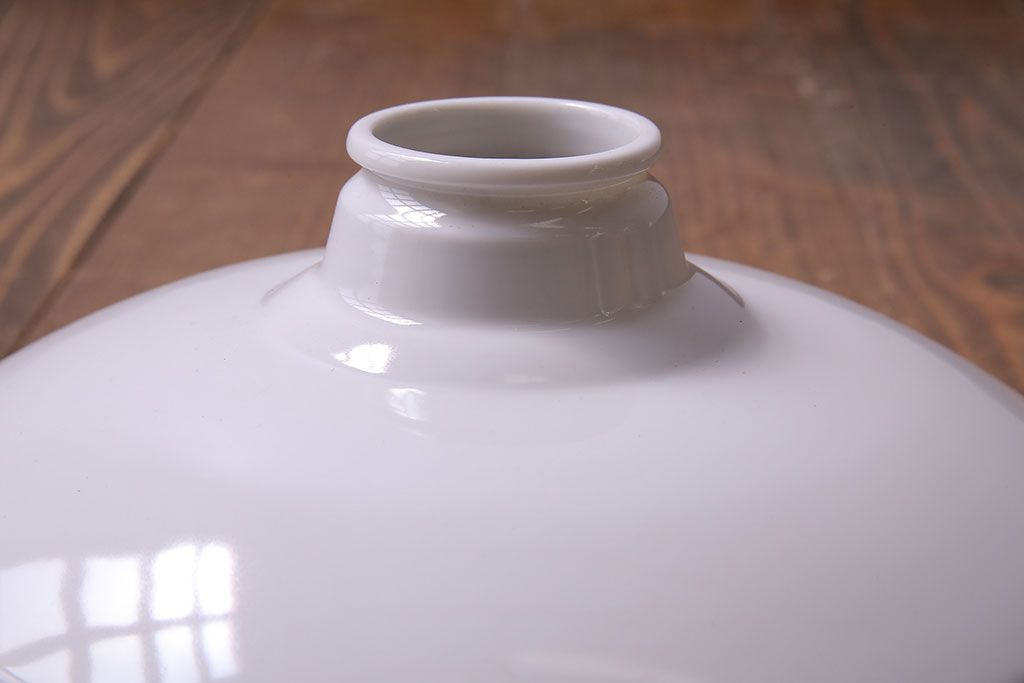 和製アンティーク　日陶 マツダ電笠　白磁のペンダントライト(天井照明、吊り下げ照明)