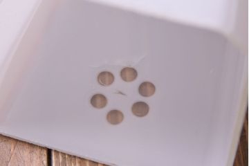 昭和レトロ　落ち着いた雰囲気を漂わせる白いシェード(電笠、天井照明、ペンダントライト)