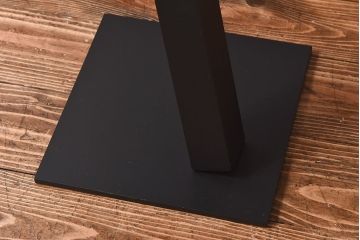 アンティーク雑貨　展示美品　Cassinaixc.社(カッシーナイクスシー)　ELEMENT 681(エレメント)　サイドテーブル(コーヒーテーブル、飾り台)(定価約19万円)