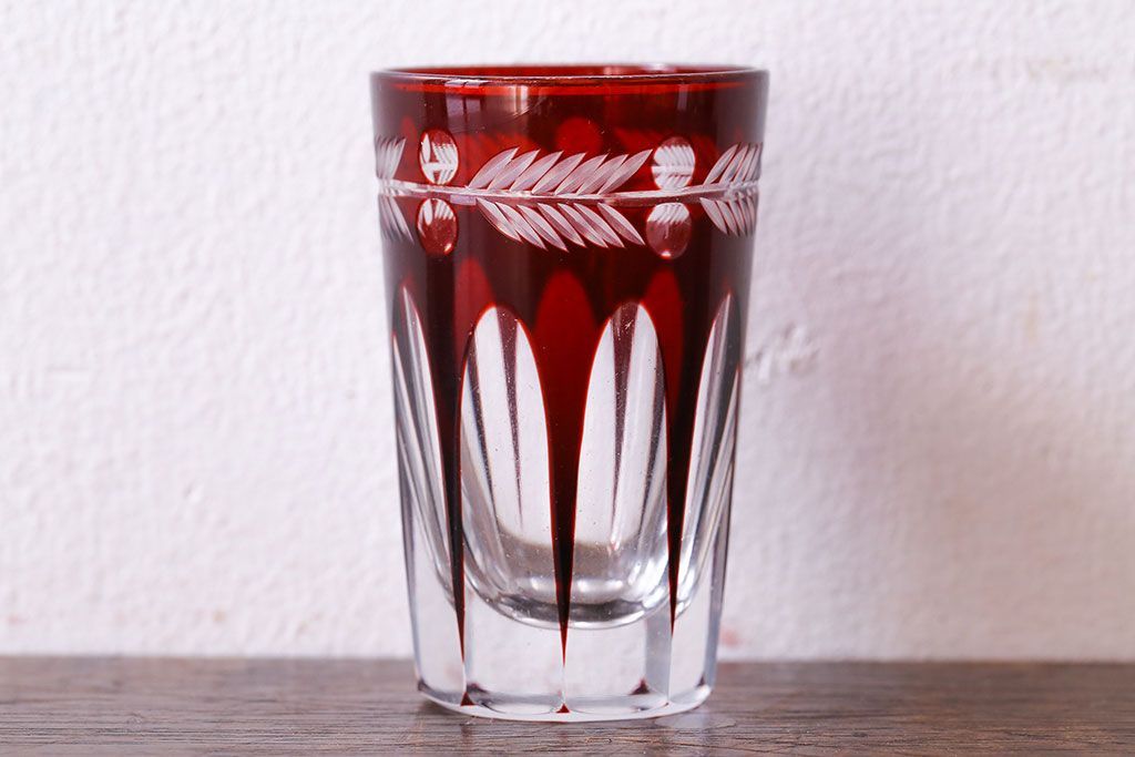 アンティーク雑貨　昭和初期　赤被せ　切子ショットグラス(酒器、和食器)