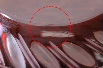 アンティーク雑貨　赤被せ　上品なデザインの切子ガラス小皿(和食器)2個セット