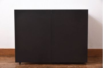 中古美品　Cassinaixc.社(カッシーナイクスシー)　PIVOT wagon(ピヴォットワゴン)　サイドワゴン(サイドテーブル)(定価約15万円)