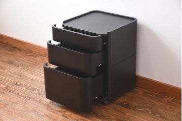展示美品　Cassina(カッシーナ)　L40 SLED(スレッド)　サイドテーブル(ドロワー)(定価約19万円)