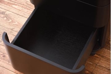 展示美品　Cassina(カッシーナ)　L40 SLED(スレッド)　サイドテーブル(ドロワー)(定価約19万円)