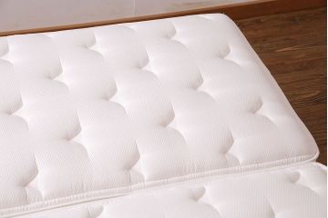 展示美品　Cassinaixc.社(カッシーナイクスシー)　L26　VOLAGE(ヴォラージュ)ベッド(定価約150万円)