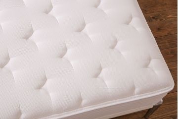 展示美品　Cassinaixc.社(カッシーナイクスシー)　L26　VOLAGE(ヴォラージュ)ベッド(定価約150万円)