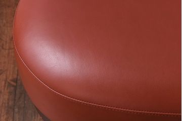 展示美品　Cassinaixc.社(カッシーナイクスシー)　FY革　SIEGFRIED(ジークフリード)　ラウンジチェア(ソファ)(定価約27万円)