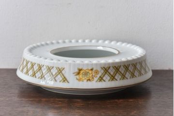 アンティーク雑貨　ノリタケ(日陶)優しい色合い レトロな雰囲気が漂う灰皿