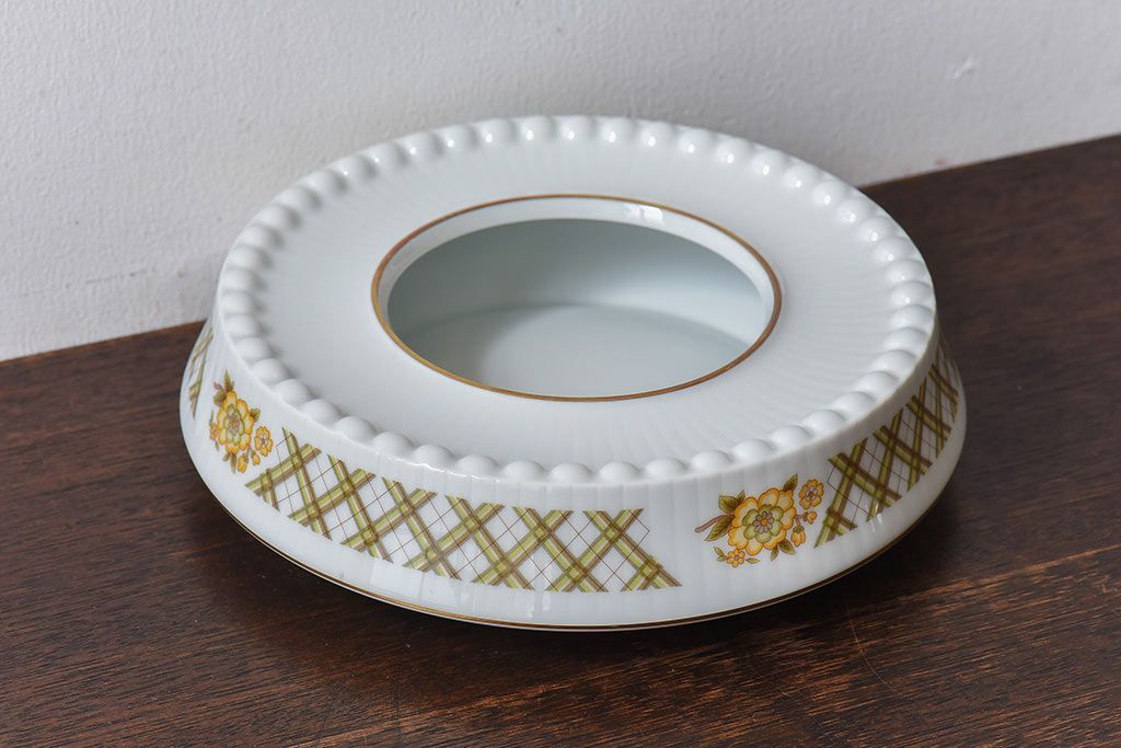 アンティーク雑貨　ノリタケ(日陶)優しい色合い レトロな雰囲気が漂う灰皿