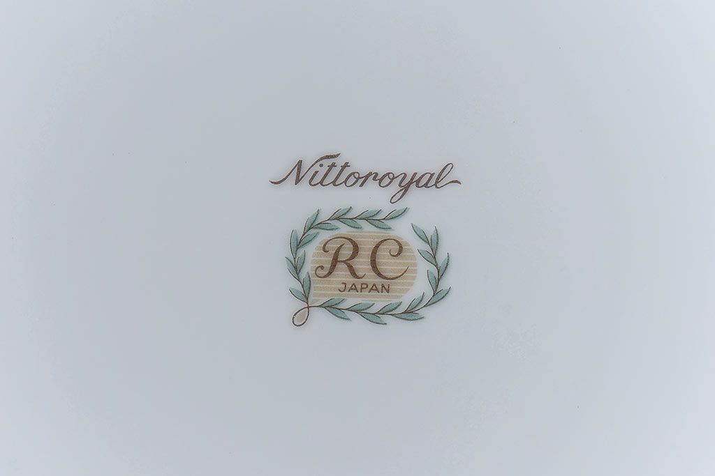 アンティーク雑貨　ノリタケ(日陶)優しい色合い レトロな雰囲気が漂う灰皿