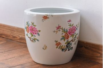 アンティーク雑貨　ノリタケ(日陶・則武)　華やかな色遣いの壱型火鉢(手あぶり、鉢カバー)