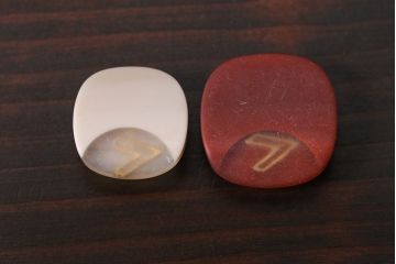 アンティーク雑貨　ビンテージ　渋みのある秋色ボタン　2サイズセット