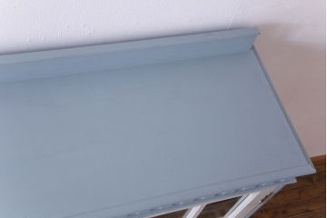 ヴィンテージ家具　ビンテージ　丸脚が愛らしいペイント収納棚(ガラスケース、ショーケース、飾り棚、キャビネット)