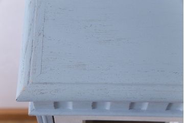 ヴィンテージ家具　ビンテージ　丸脚が愛らしいペイント収納棚(ガラスケース、ショーケース、飾り棚、キャビネット)