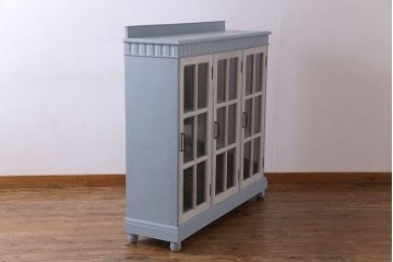 ヴィンテージ家具　ビンテージ　丸脚が愛らしいペイント収納棚(ガラスケース、ショーケース、飾り棚、キャビネット)