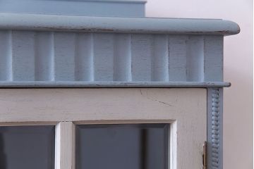 ヴィンテージ家具　ビンテージ　丸脚が愛らしいペイント収納棚(ガラスケース、ショーケース、飾り棚、キャビネット)