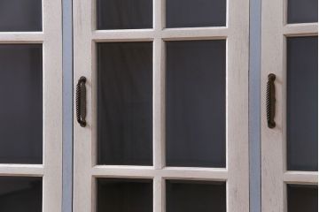 ヴィンテージ家具　ビンテージ　丸脚が愛らしいペイント収納棚(ガラスケース、ショーケース、飾り棚、キャビネット)