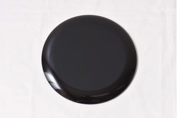 輪島塗　箱付　松ぼっくり　沈金蒔絵　上品な干菓子器(漆器、和食器)2枚セット