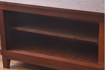 アンティーク家具　和製アンティーク　前面欅材　格子が美しい水屋箪笥ローボード(リビングボード、テレビ台、キャビネット、収納棚)