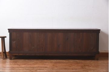 アンティーク家具　和製アンティーク　前面欅材　格子が美しい水屋箪笥ローボード(リビングボード、テレビ台、キャビネット、収納棚)