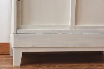 レトロ家具　昭和レトロ　引き出せる作業台付き!アンティークペイントの食器棚(カップボード、収納棚)