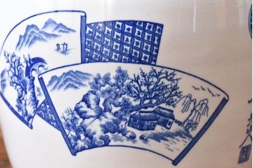 アンティーク雑貨　昭和期　山水図　窓絵　在銘　重光山人　和の雰囲気漂う瀬戸火鉢(鉢カバー)