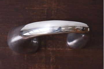 アンティーク雑貨　中古　BoConcept(ボーコンセプト)　シルバーステンレスオブジェ(大)(置き物)
